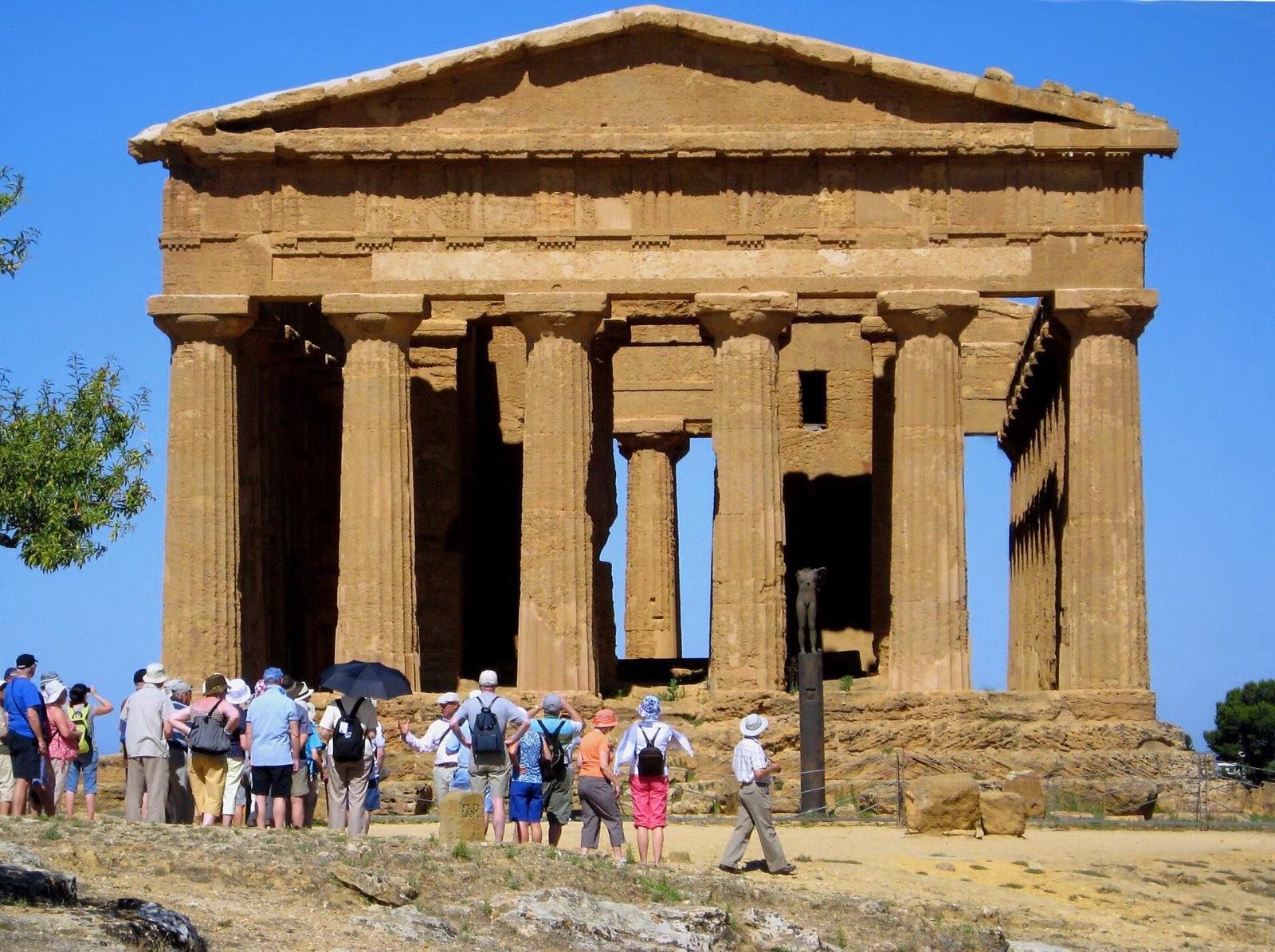 Agrigento — What the Ruins Kept in Agrigento