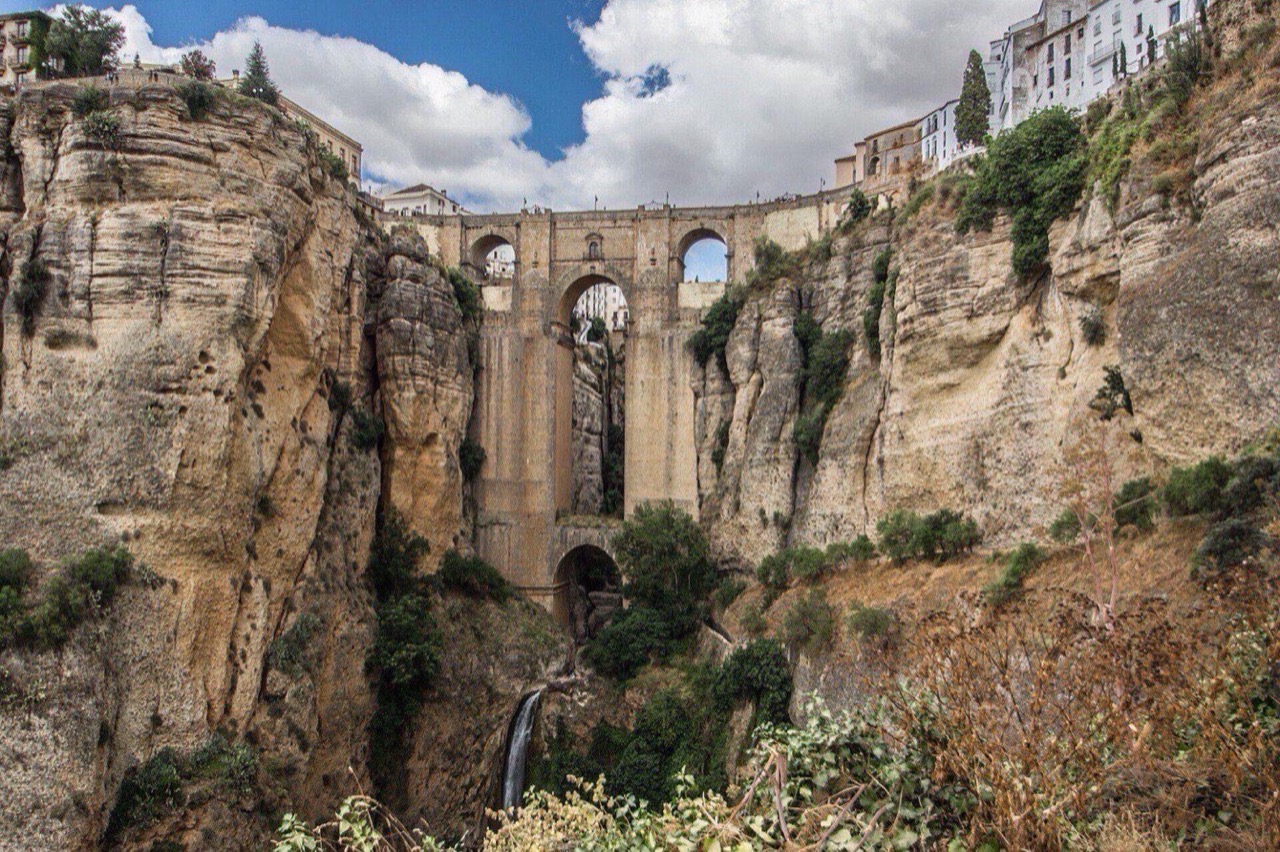 Ronda — The Town and the Drop in Ronda