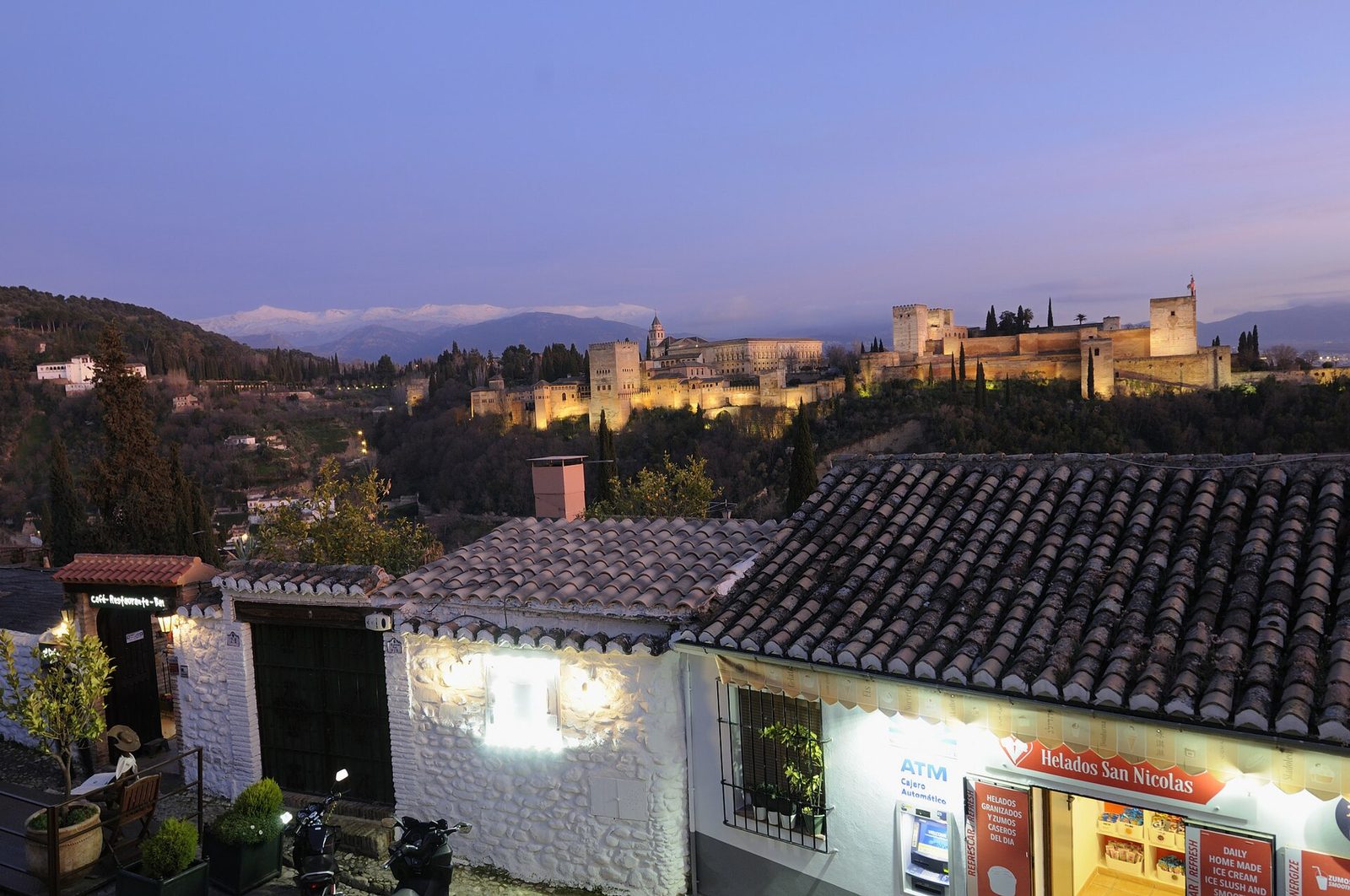 Granada — The City Before the Palace in Granada